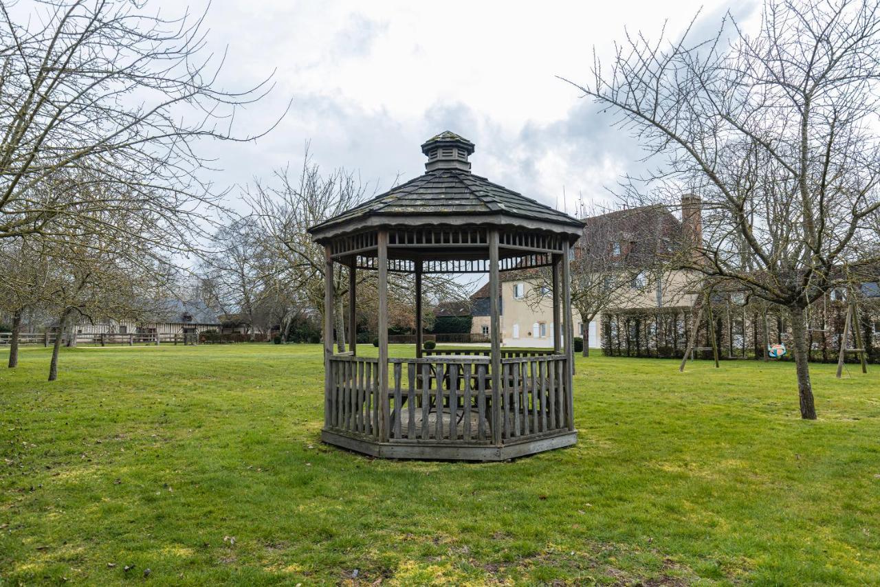 La Maison Corniere Bieville-en-Auge Exteriör bild
